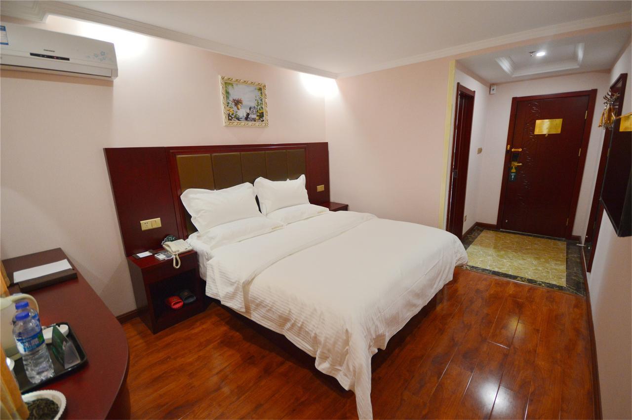 Greentree Inn Jiangsu Zhenjiang Jiangsu Science And Technology University Youth Square Express Hotel Янчжоу Экстерьер фото